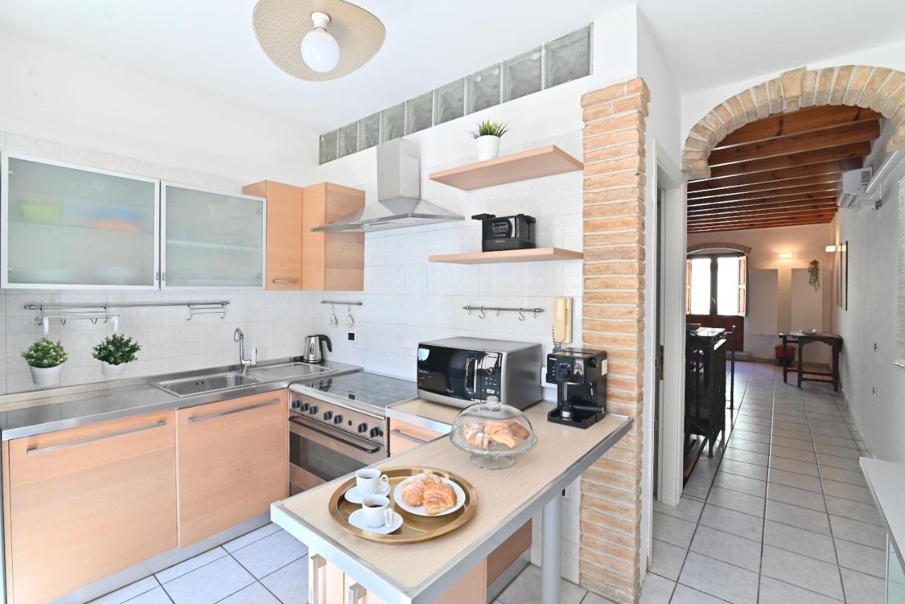 Izzhome Full Center Terrace Cagliari Exterior photo